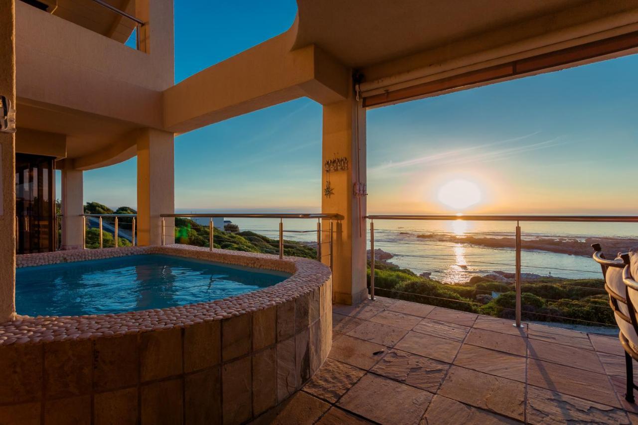 Whale Waters Self Catering Gansbaai Apartment ดิ เคลเดอร์ส ภายนอก รูปภาพ