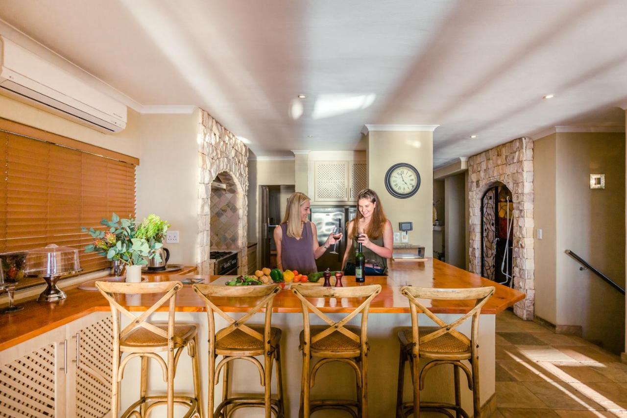 Whale Waters Self Catering Gansbaai Apartment ดิ เคลเดอร์ส ภายนอก รูปภาพ