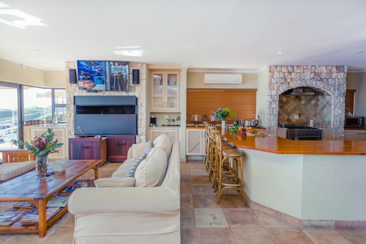 Whale Waters Self Catering Gansbaai Apartment ดิ เคลเดอร์ส ภายนอก รูปภาพ